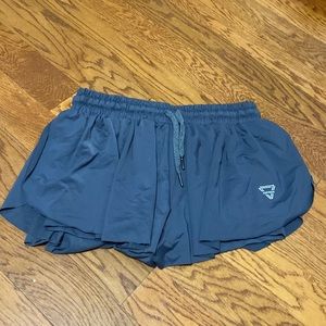 off brand keiki kona shorts